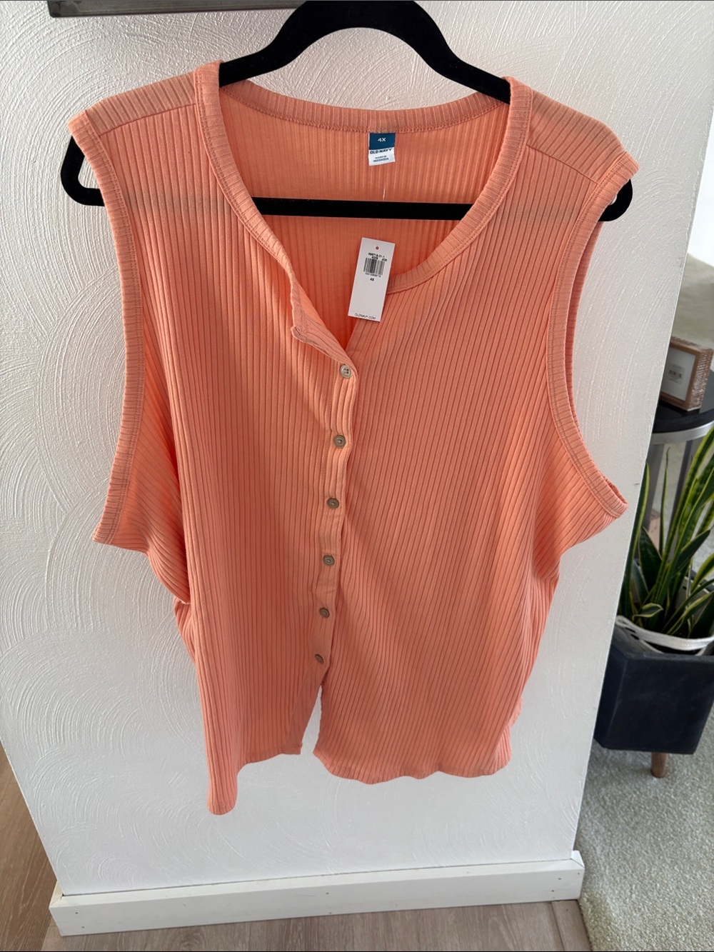 Old Navy Coral Button-Front Ribbed Tank